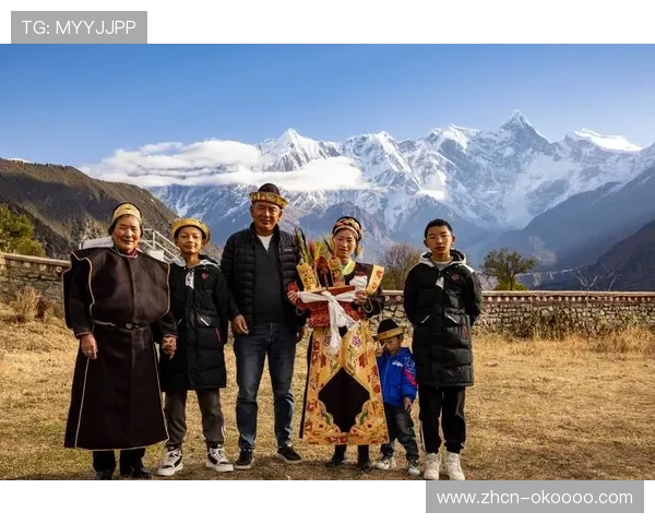 巴松措赛事结合篝火晚会，选手体验工布藏族文化