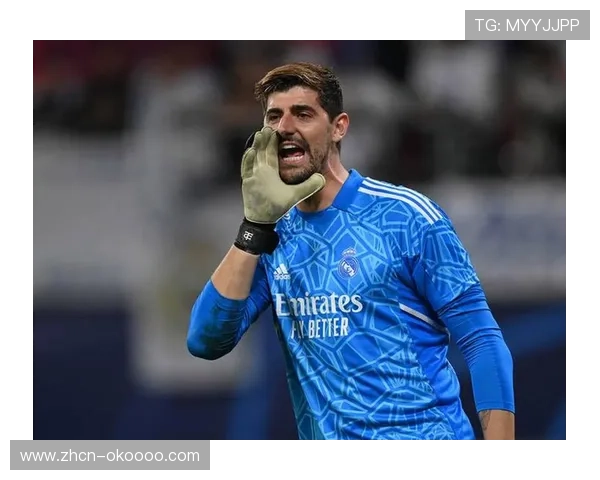 库尔图瓦赛后独自谢场,皇马门神难掩失落神情 库尔图瓦赛后独自谢场,皇马门神难掩失落神情